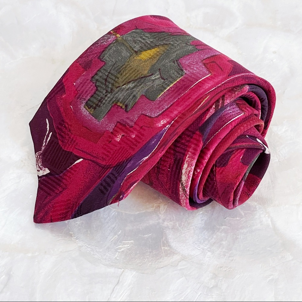 Vintage Uomo Red Abstract Floral Italian Silk Tie